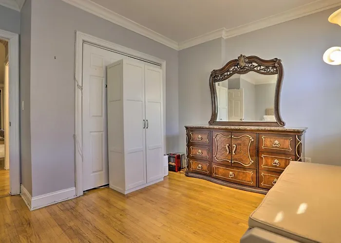 Hoboken Condo Walk To Public Transit!